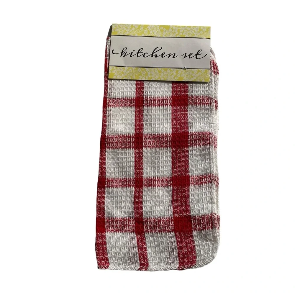 Four Pot Holders and Two Dish Cloths Fruits Florals Red White